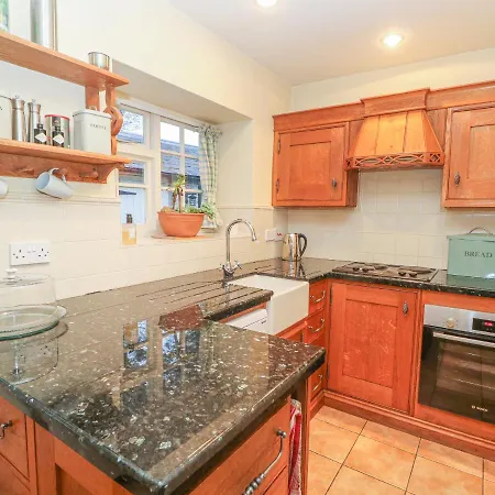Waterside Cottage, York Holiday home *