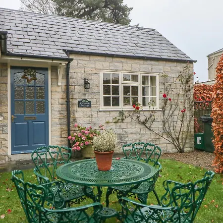 Holiday home Waterside Cottage, York